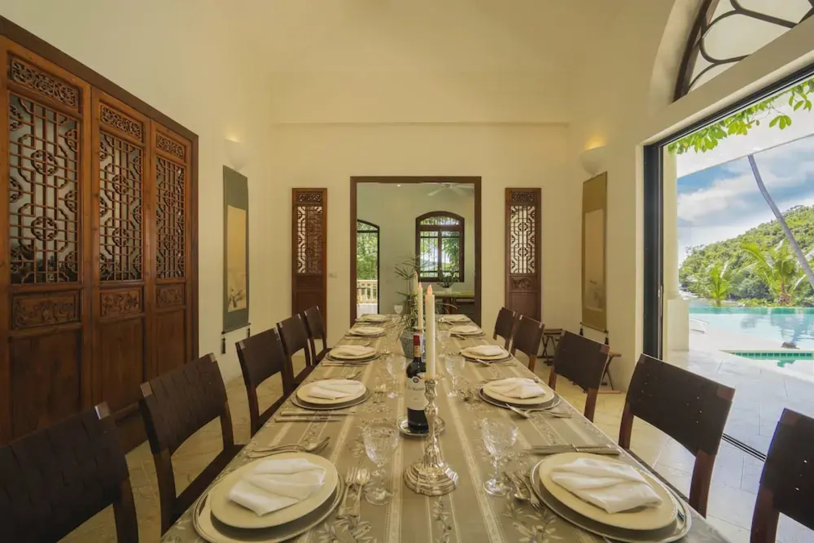 Beach Front Luxury Villa Hai Leng