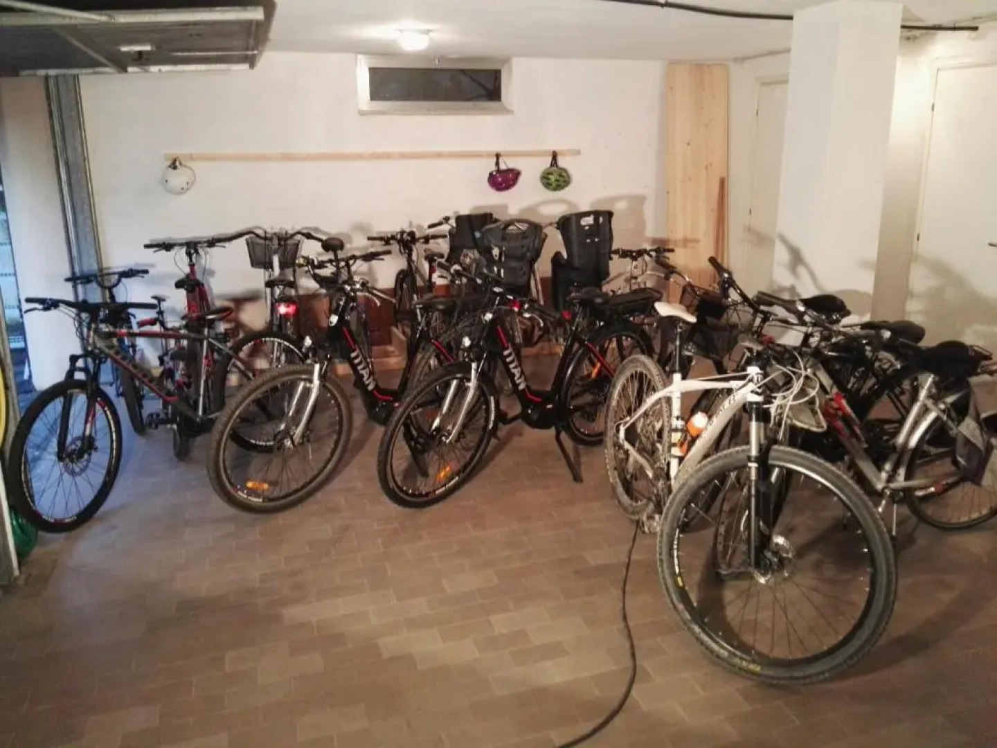 GiaLoSa Biker House