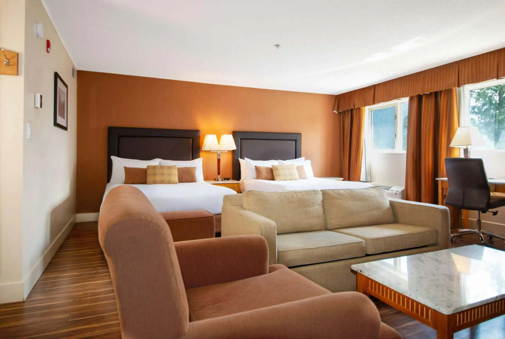 Coast Hillcrest Hotel