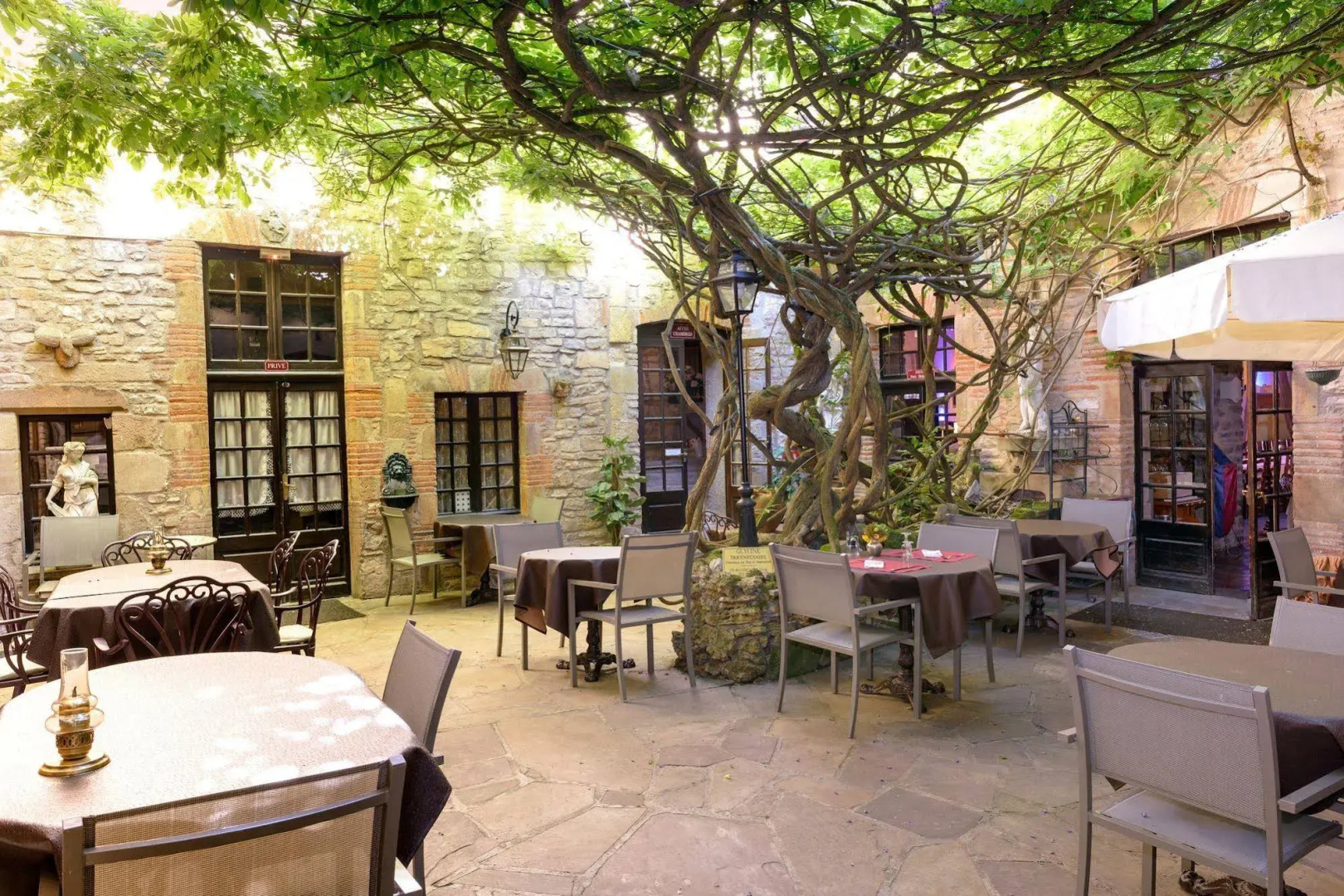 Hostellerie du Vieux Cordes