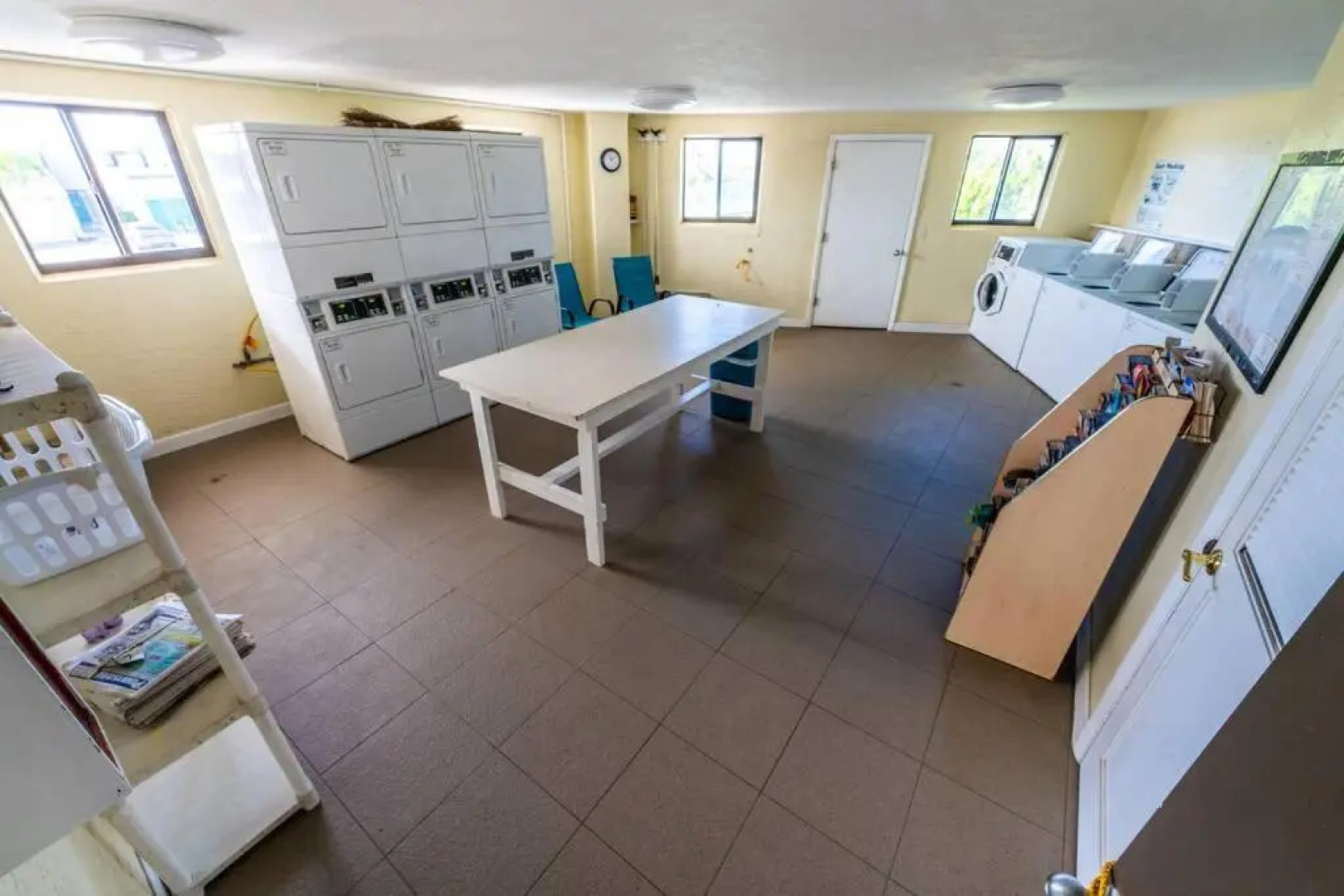 Lovely 2 Bedroom Beachfront Condo