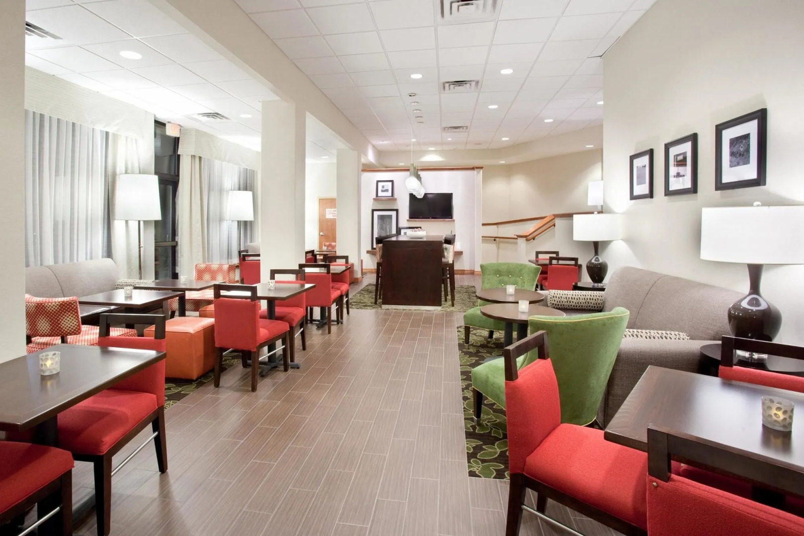Hampton Inn & Suites Parker