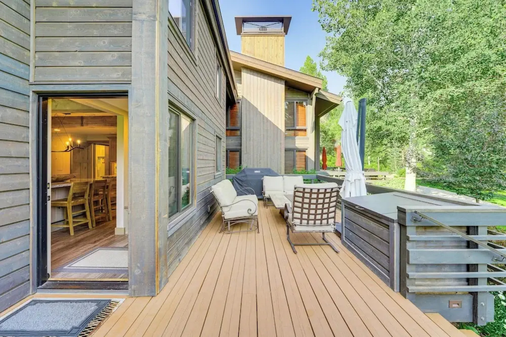 Cozy Sun Valley Townhome w/ Mountain Views!