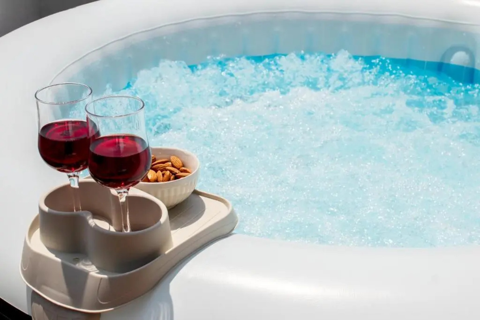 JACUZZI, TERRAZZI & GIARDINO - Relax in Villa