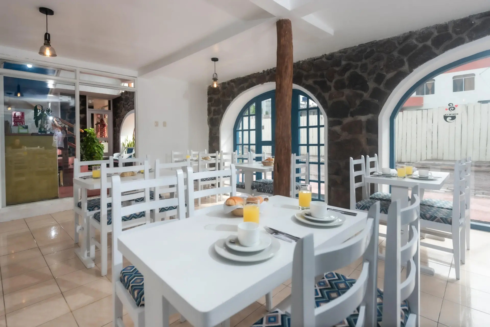 Hostal North Seymour