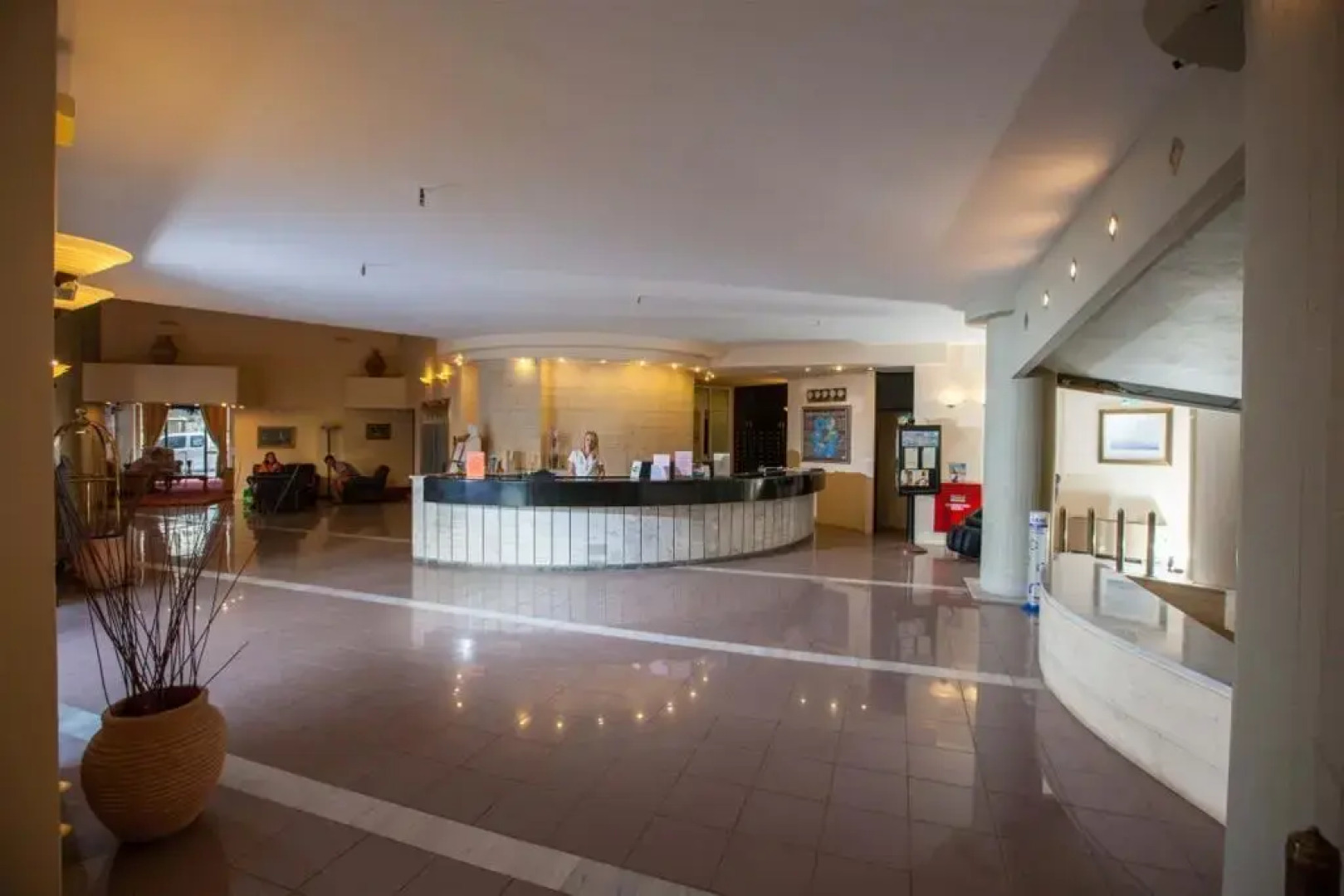 Santa Marina Unique Hotel