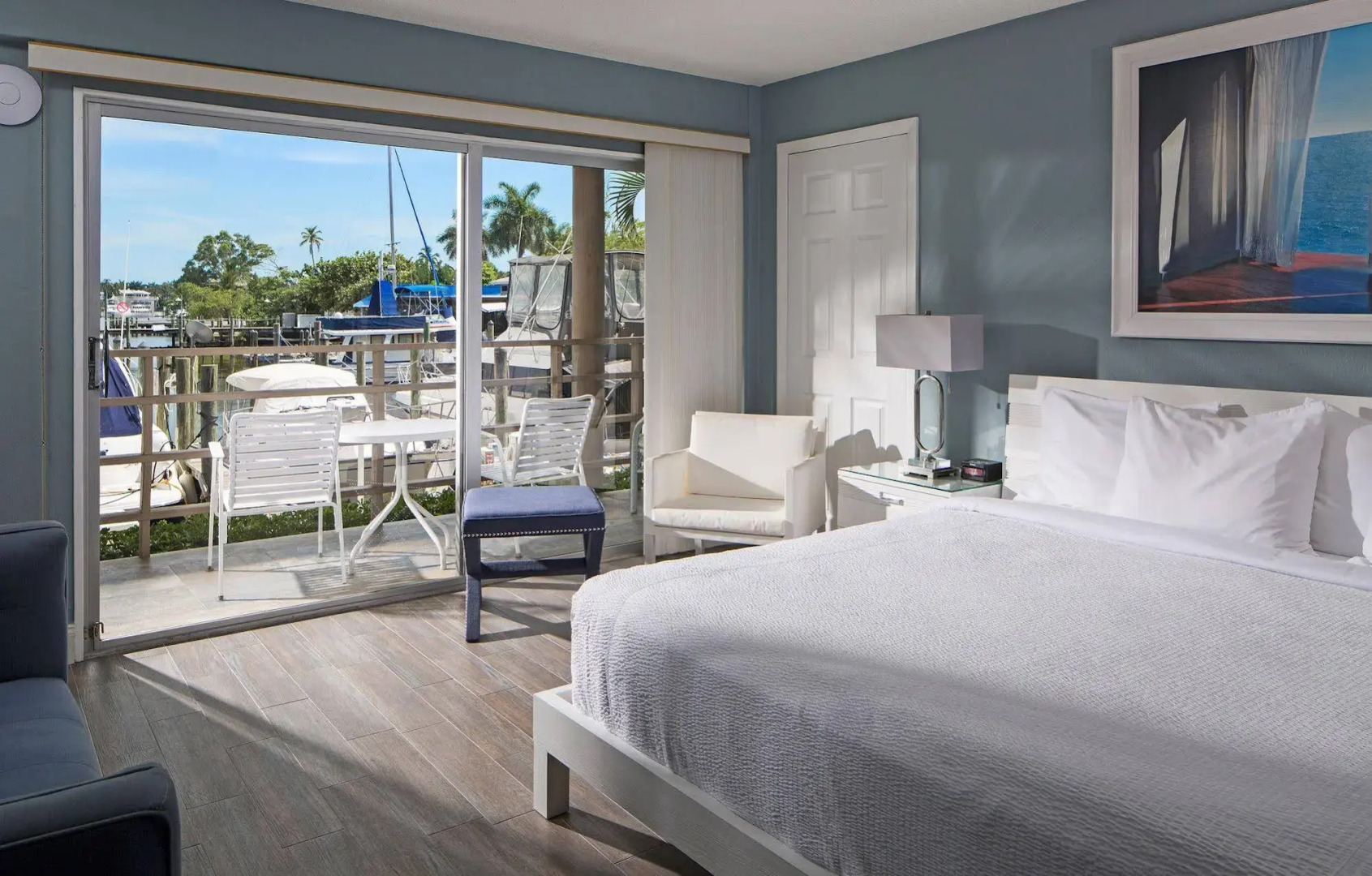 Cove Inn on Naples Bay