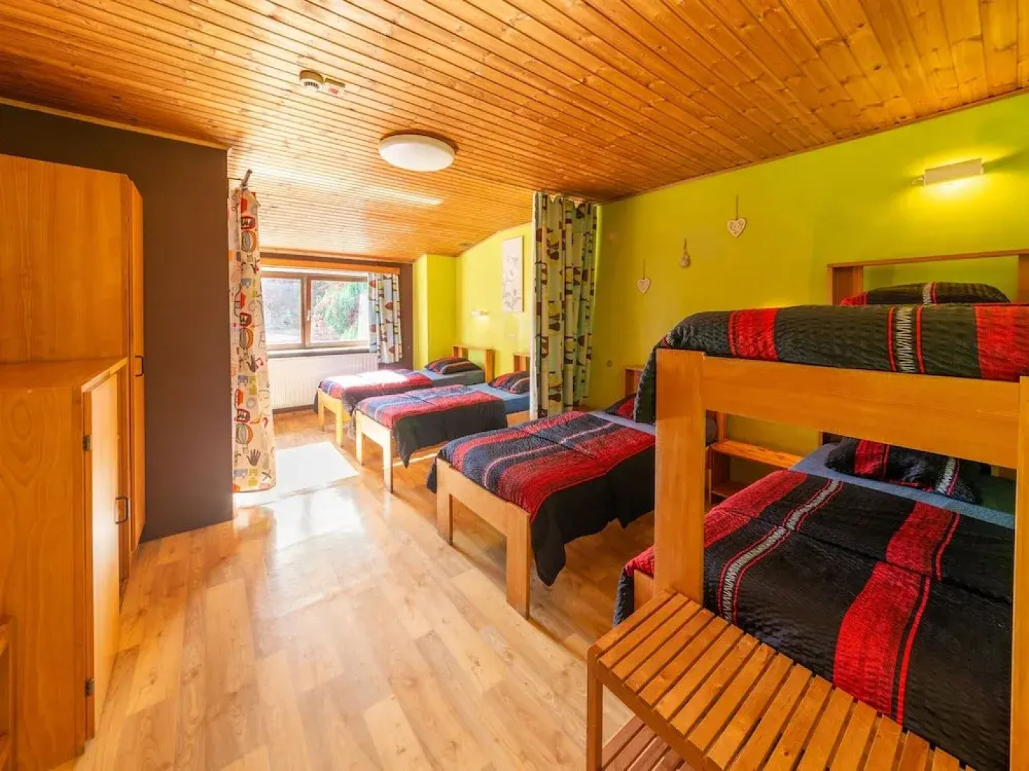 Holiday Home in Montleban With Sauna