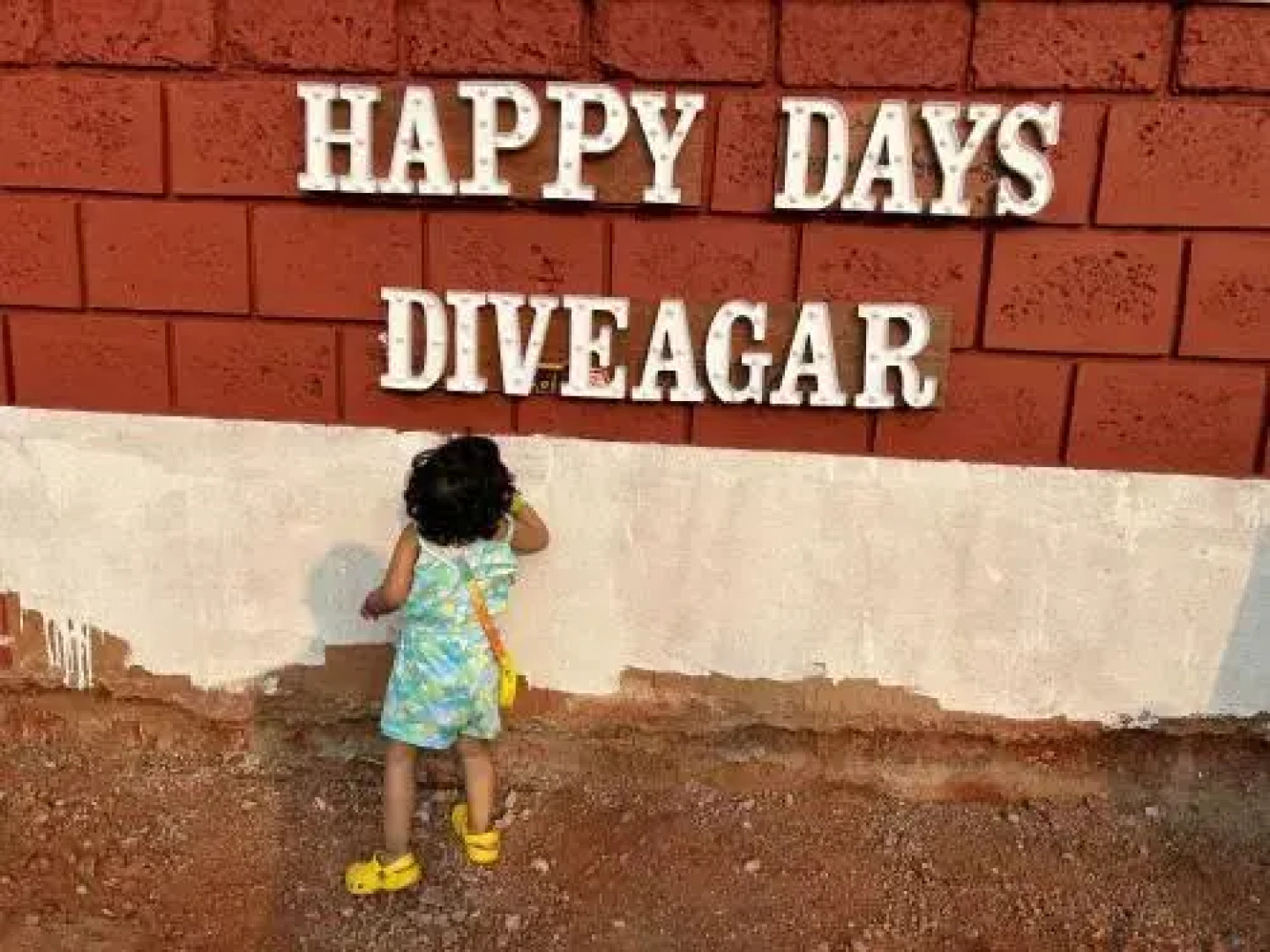 Happy Day's Diveagar