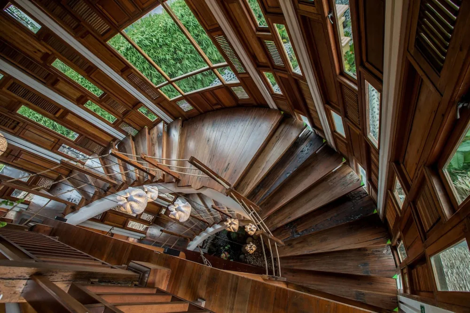 Tira Vilagna Suites & Spa