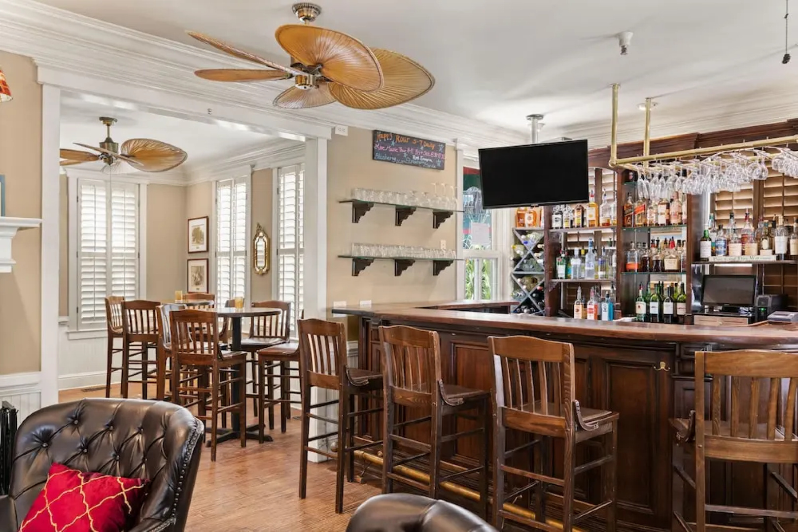 Village Inn and Pub - Adults Only