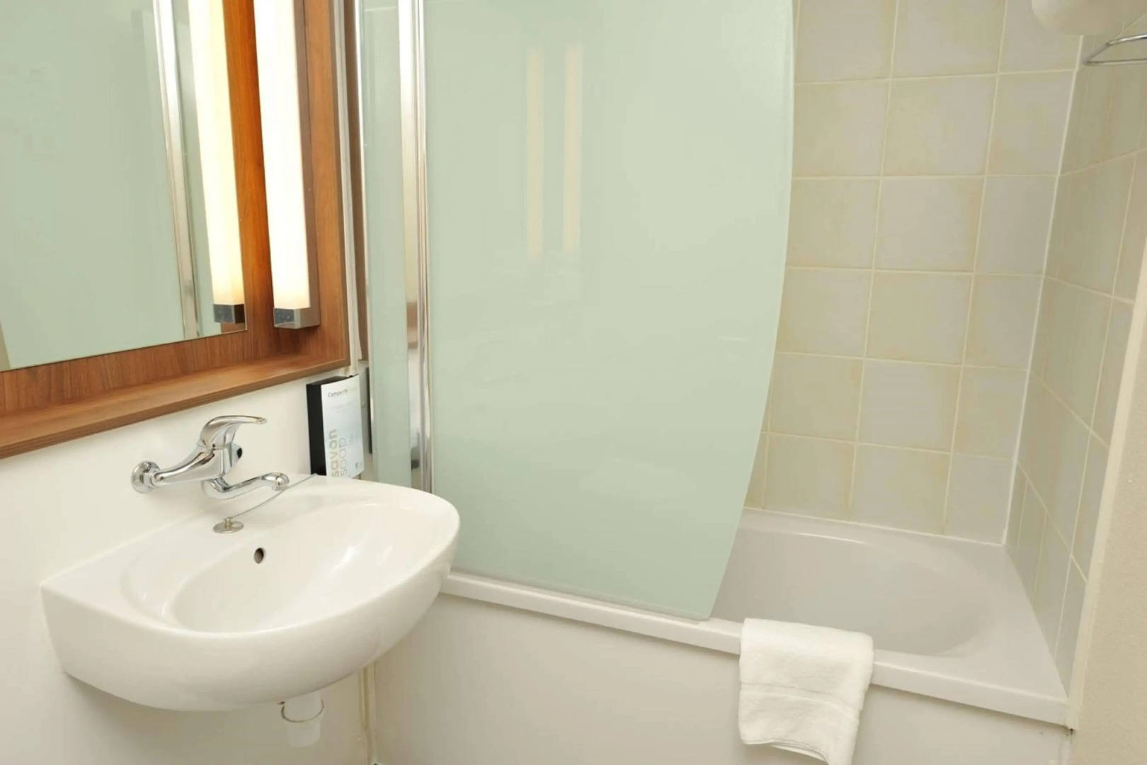 Campanile NATURE - Marseille Saint-Antoine