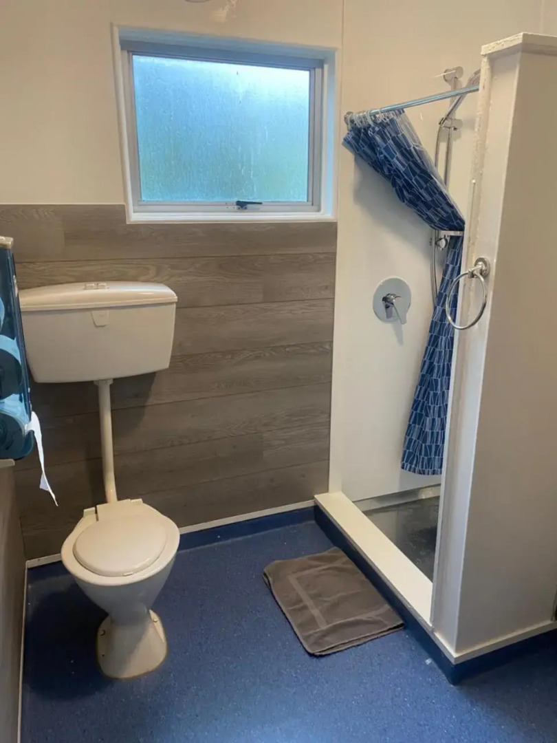 Alpine Lodge Backpackers