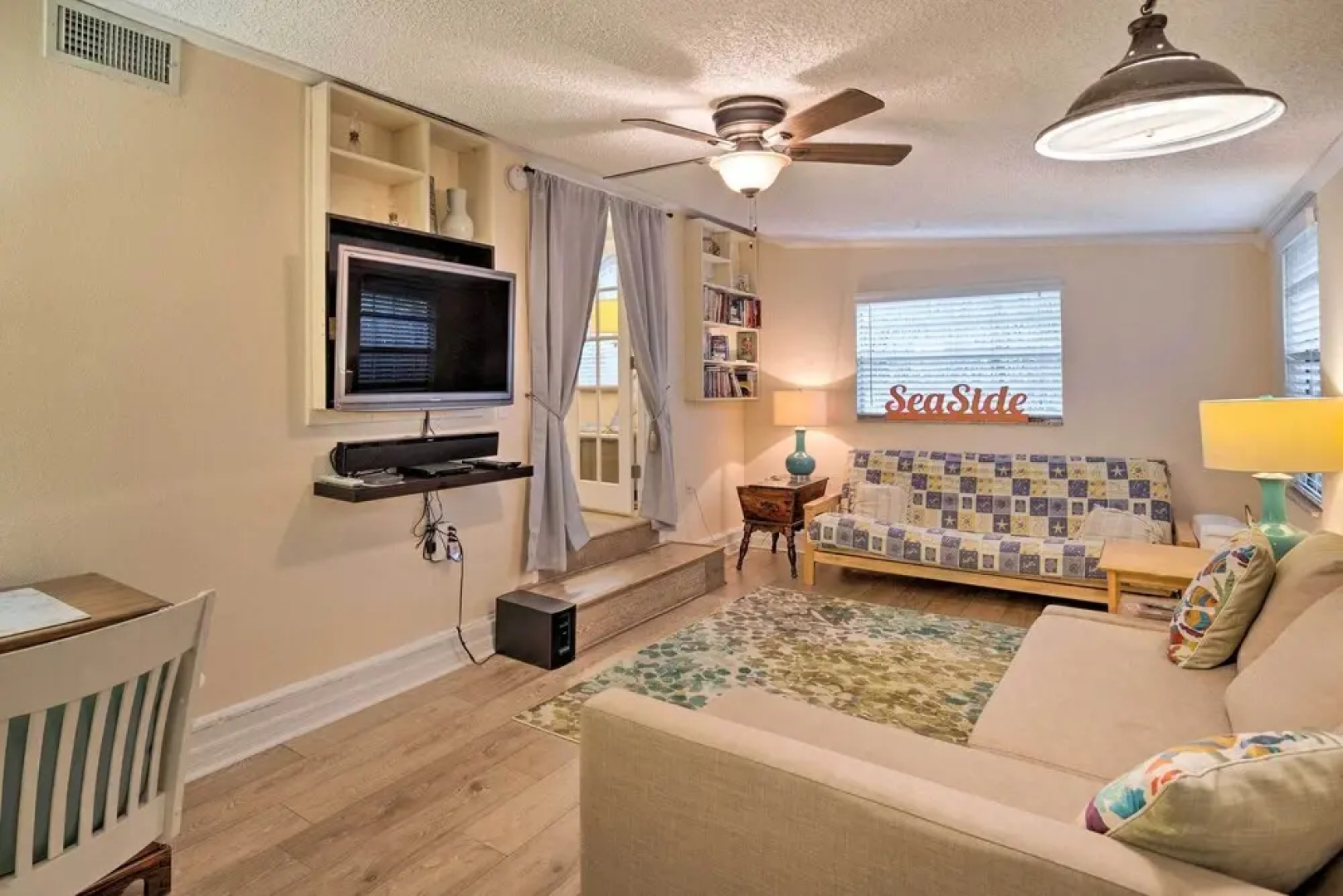 Charming Vacation Home < 3 Mi to Stuart Beach