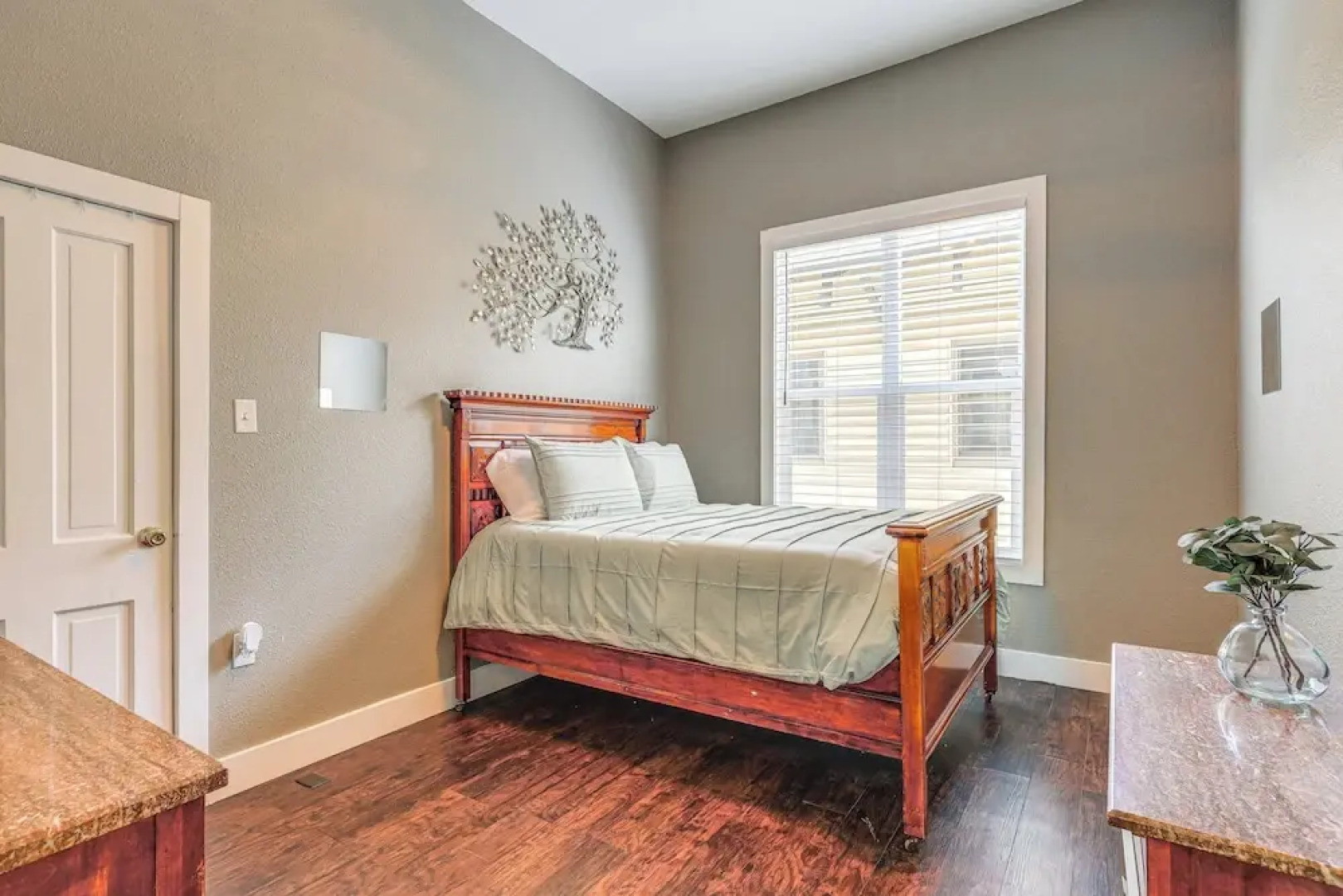 Walk to Dtwn: Colorful Cañon City Home w/ Grill!