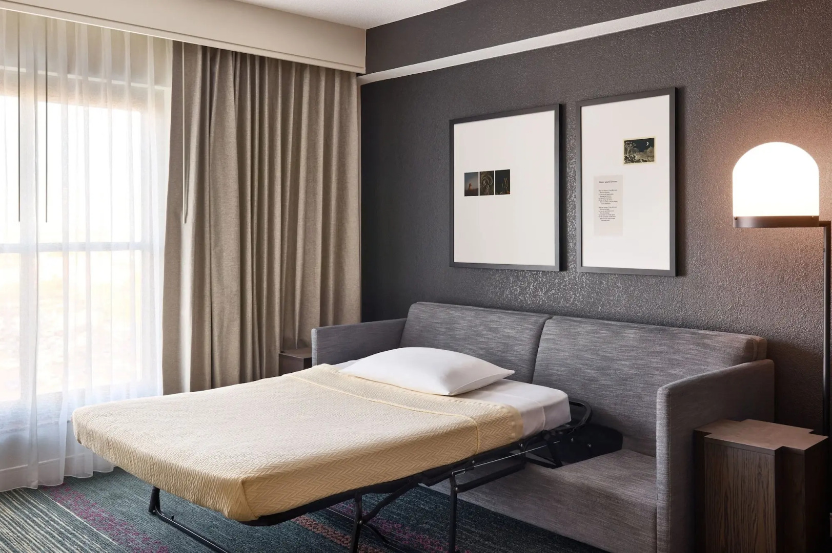 Renaissance® Phoenix Glendale Hotel & Conference Center