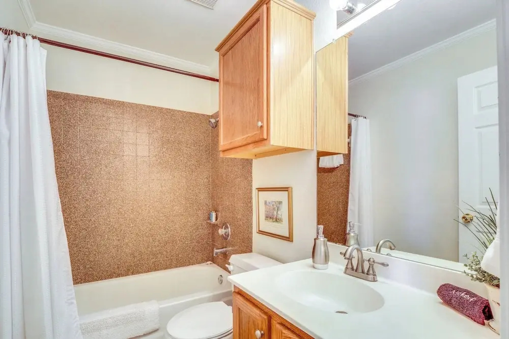 Fenced Yard + Patio: Family Home in Round Rock