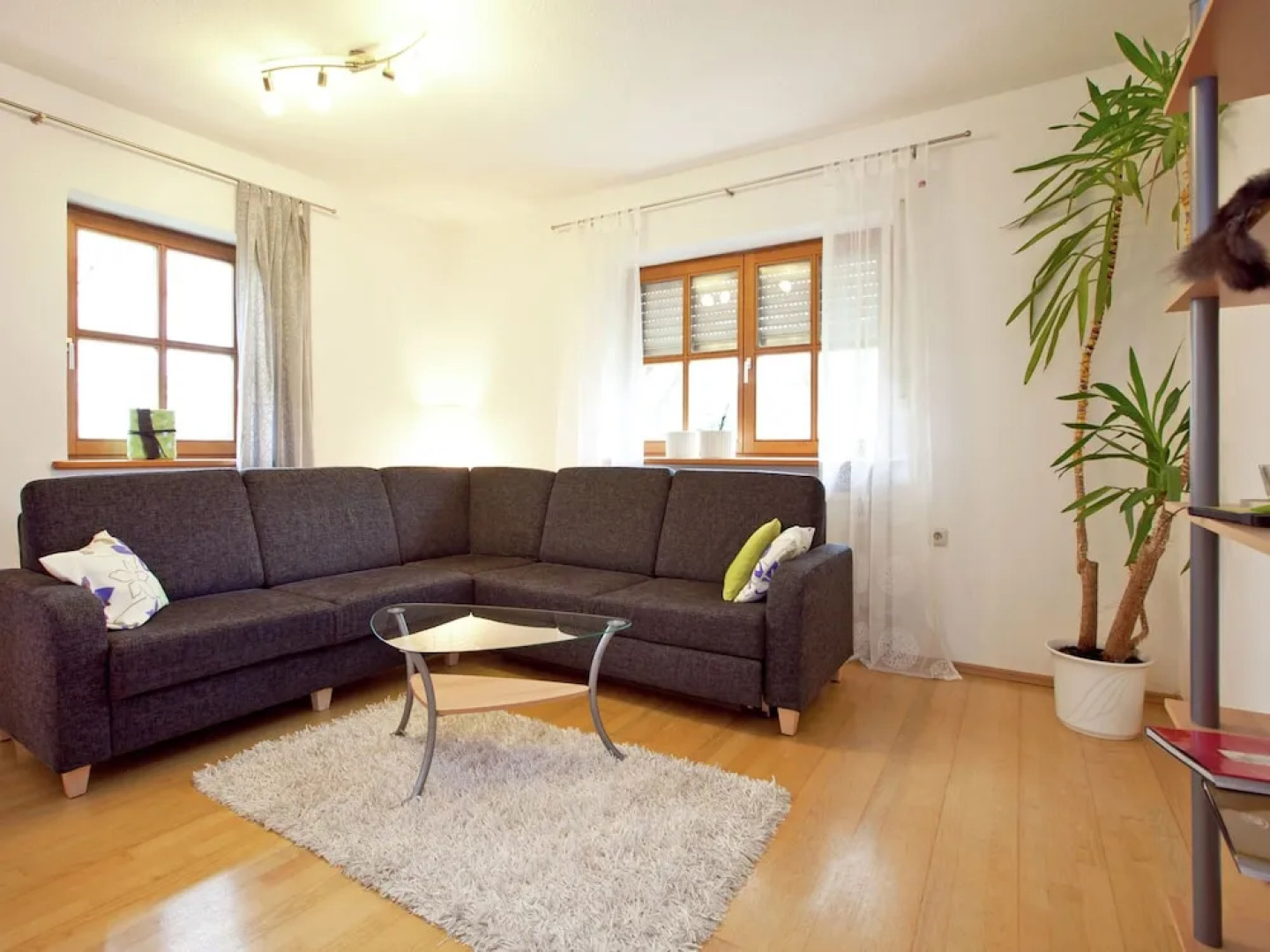 Inviting Apartment With Terrace, Garden, Barbecue, Deckchair