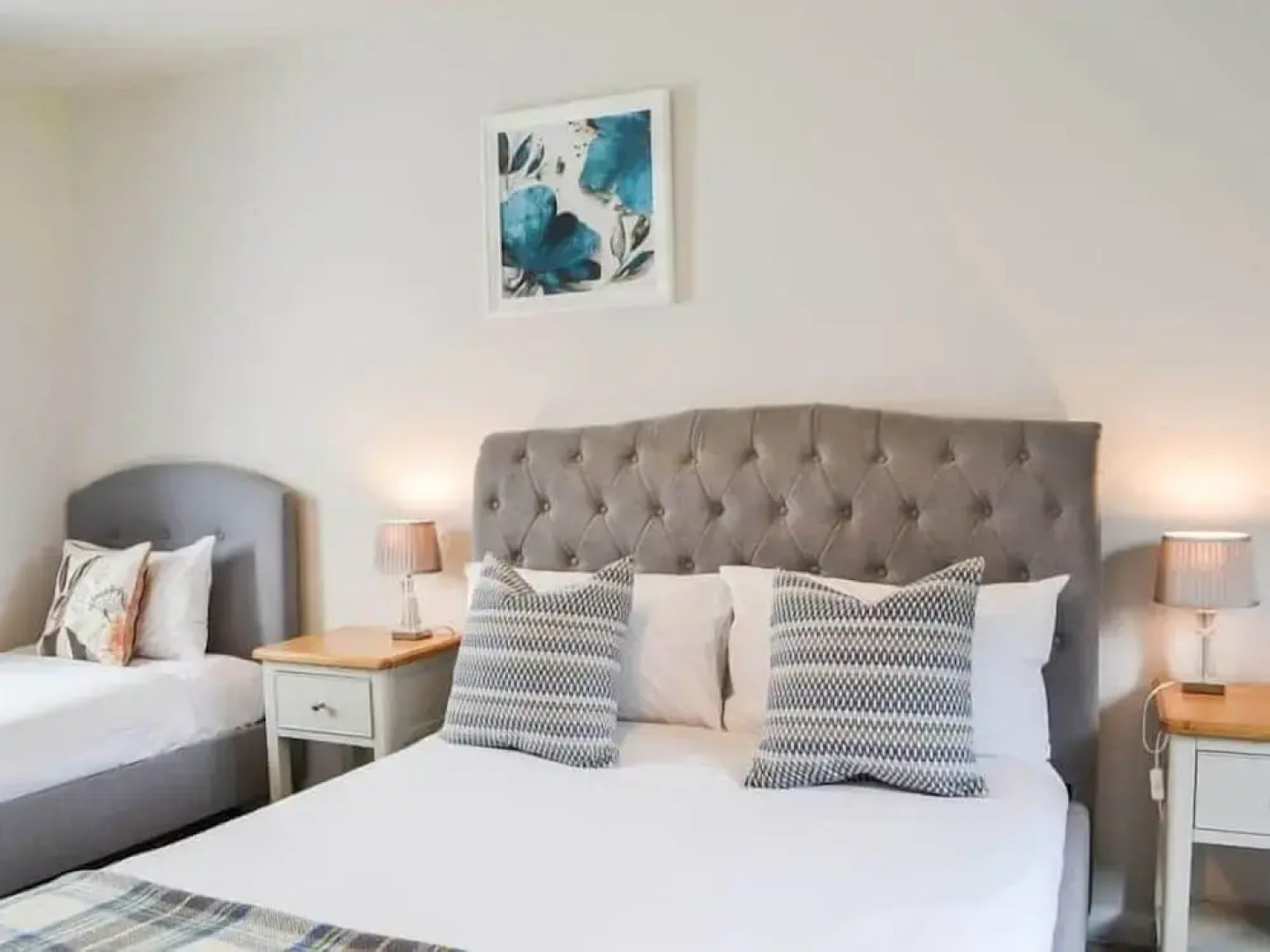 The Old Granary - Holiday Cottage