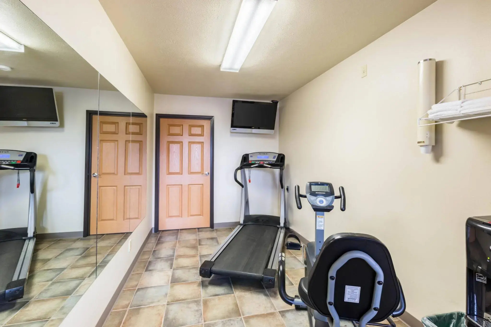 Harmony Inn & Suites