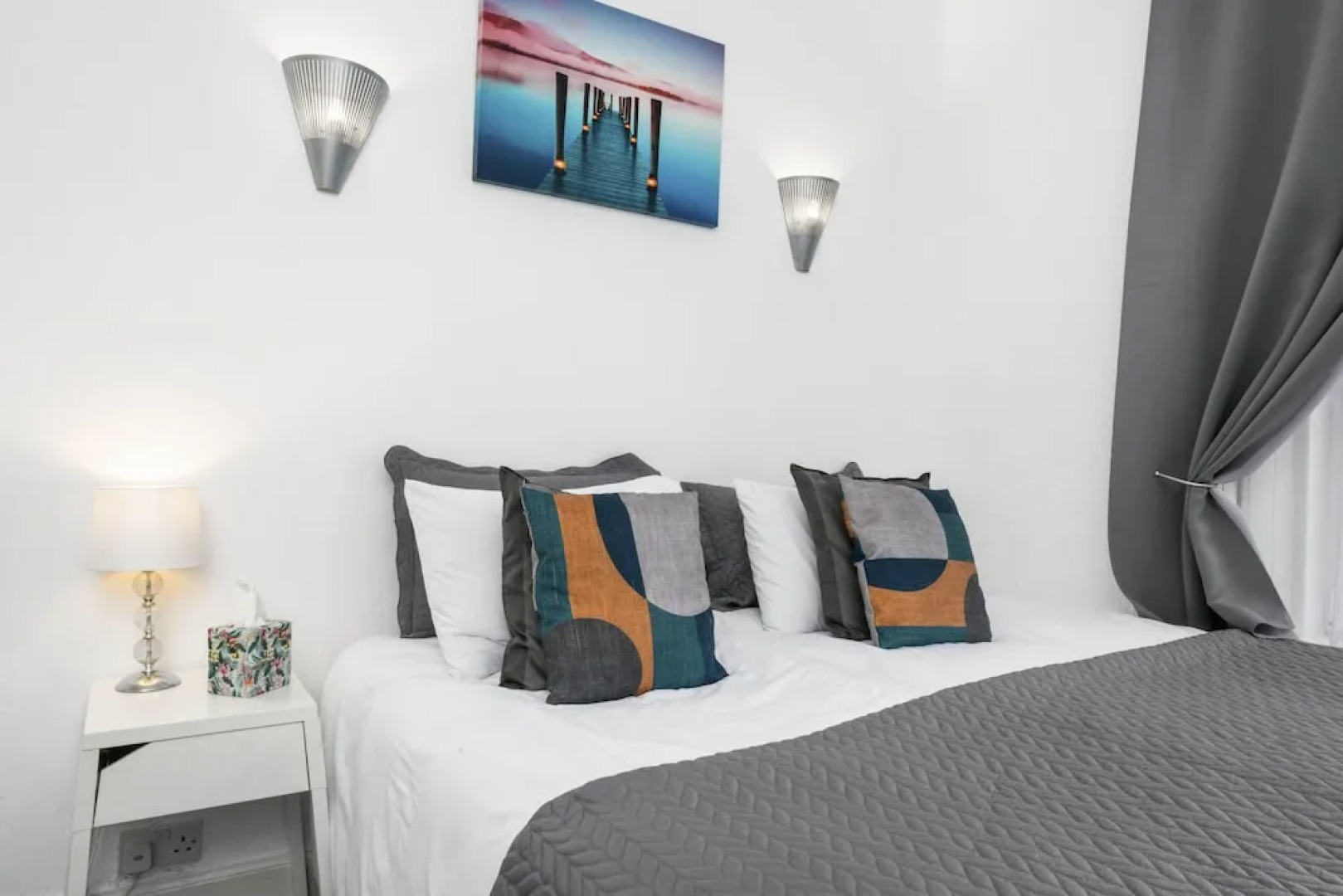 One Bedroom Apartment by Klass Living Serviced Accommodation Bellshill - Elmbank Street Apartment with WIFI  and Parking