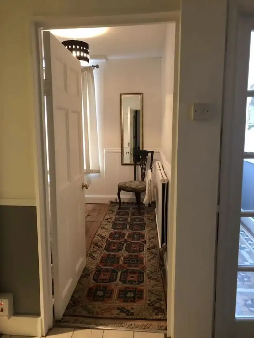 Entire Cottage Style Flat in Heart of Wallingford