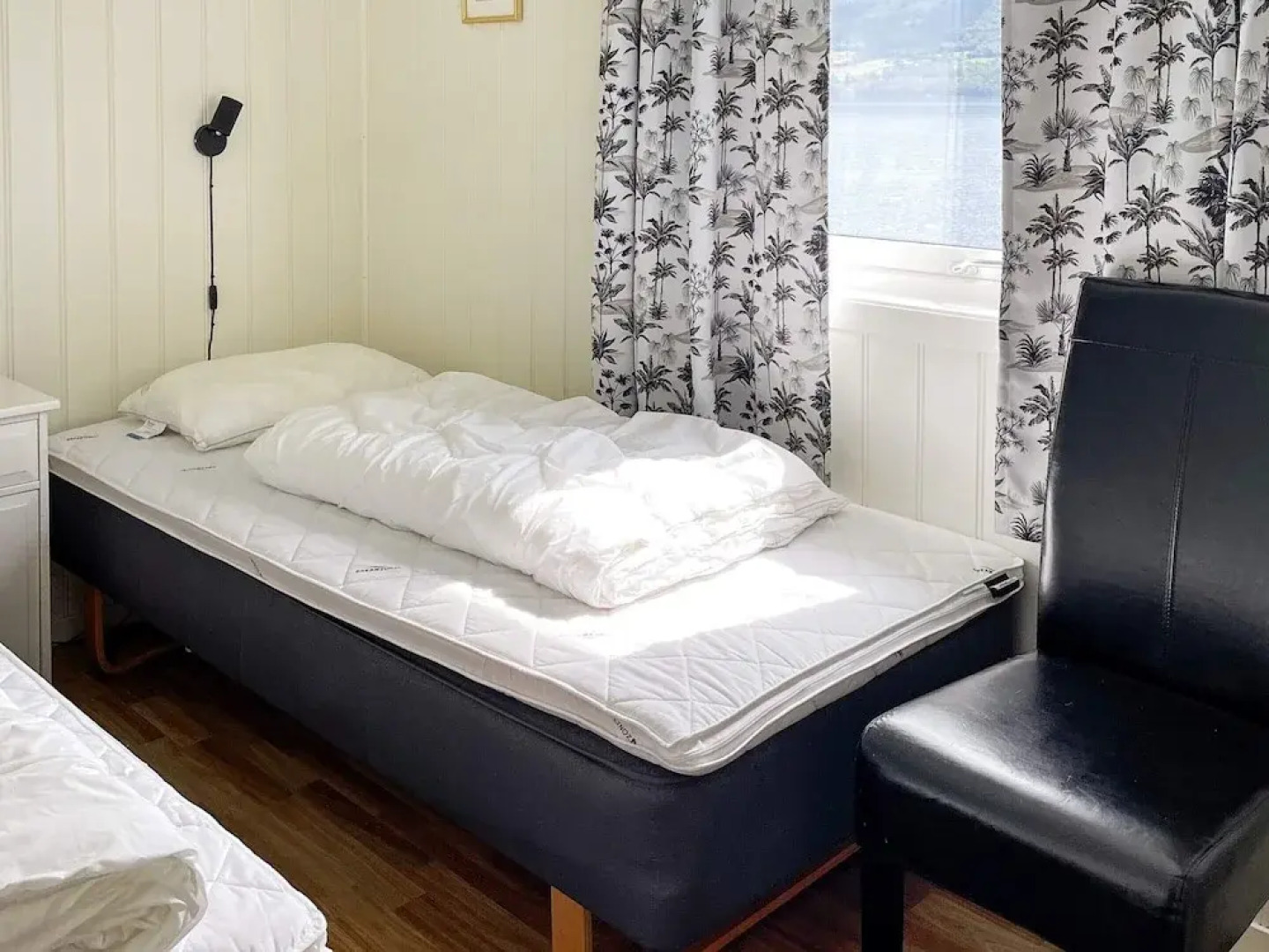 5 Person Holiday Home in Averoy