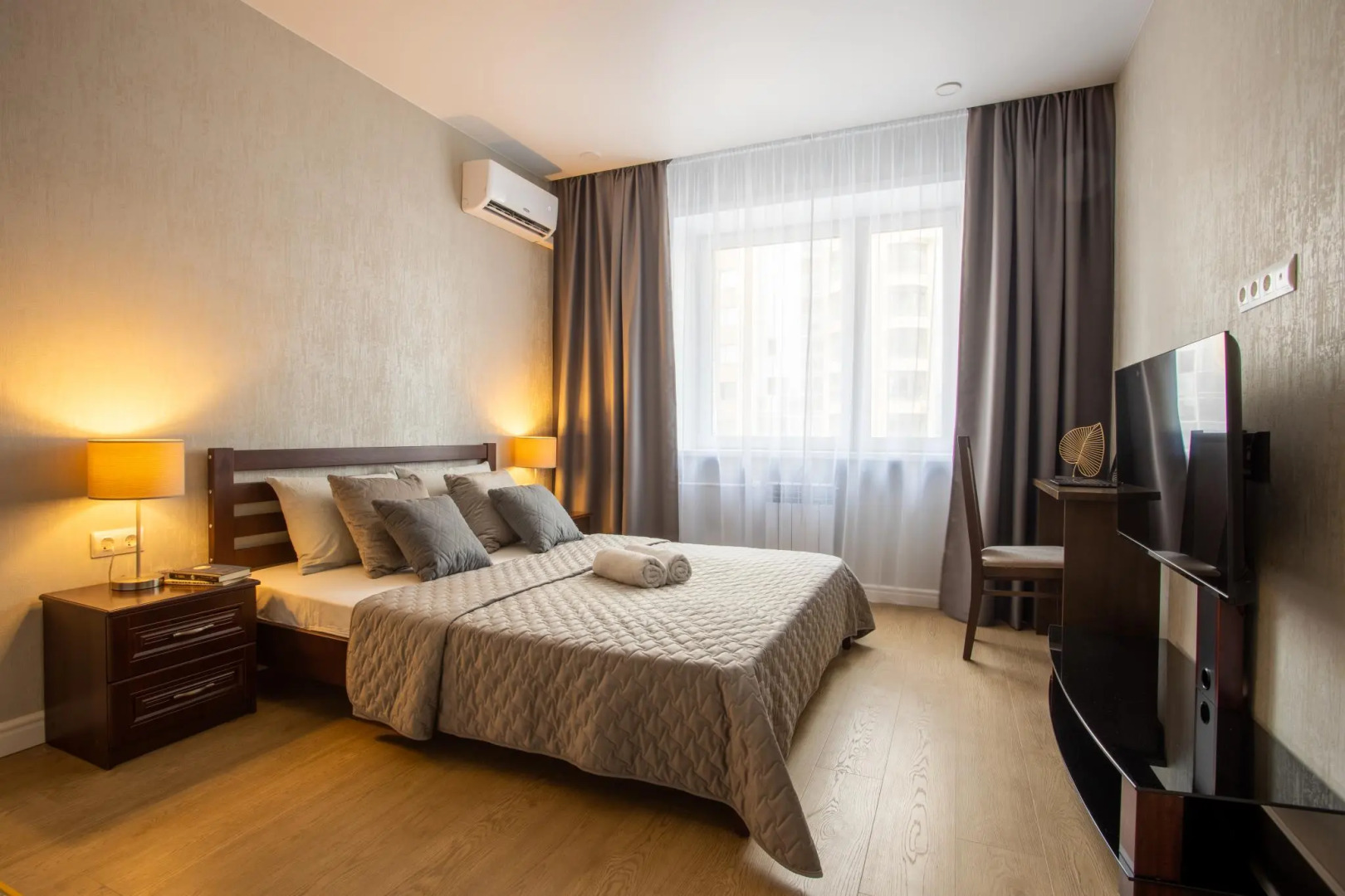 Апартаменты Домино на улице Партизана Железняка 38