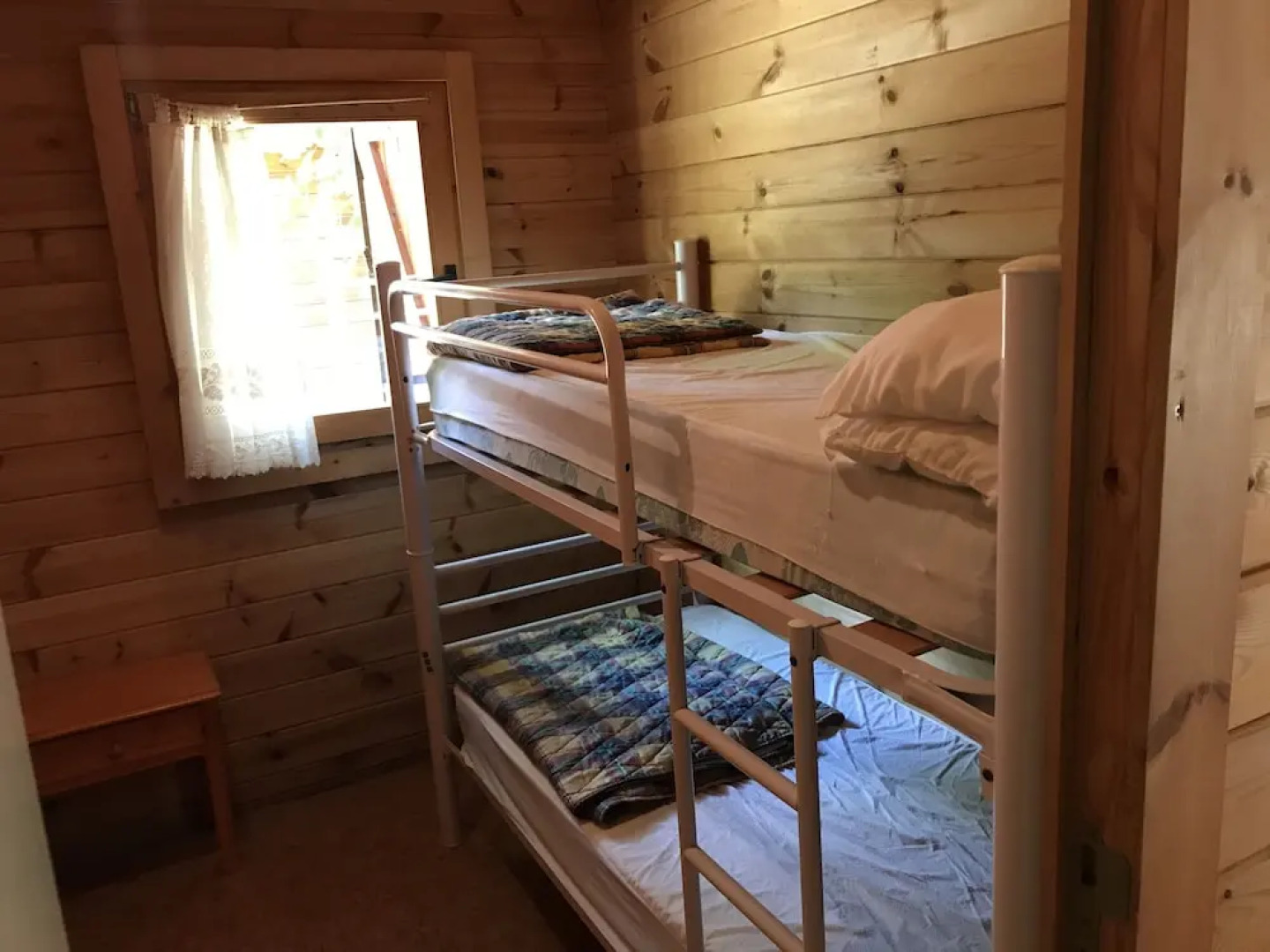 Camping Fuente de Regustrán