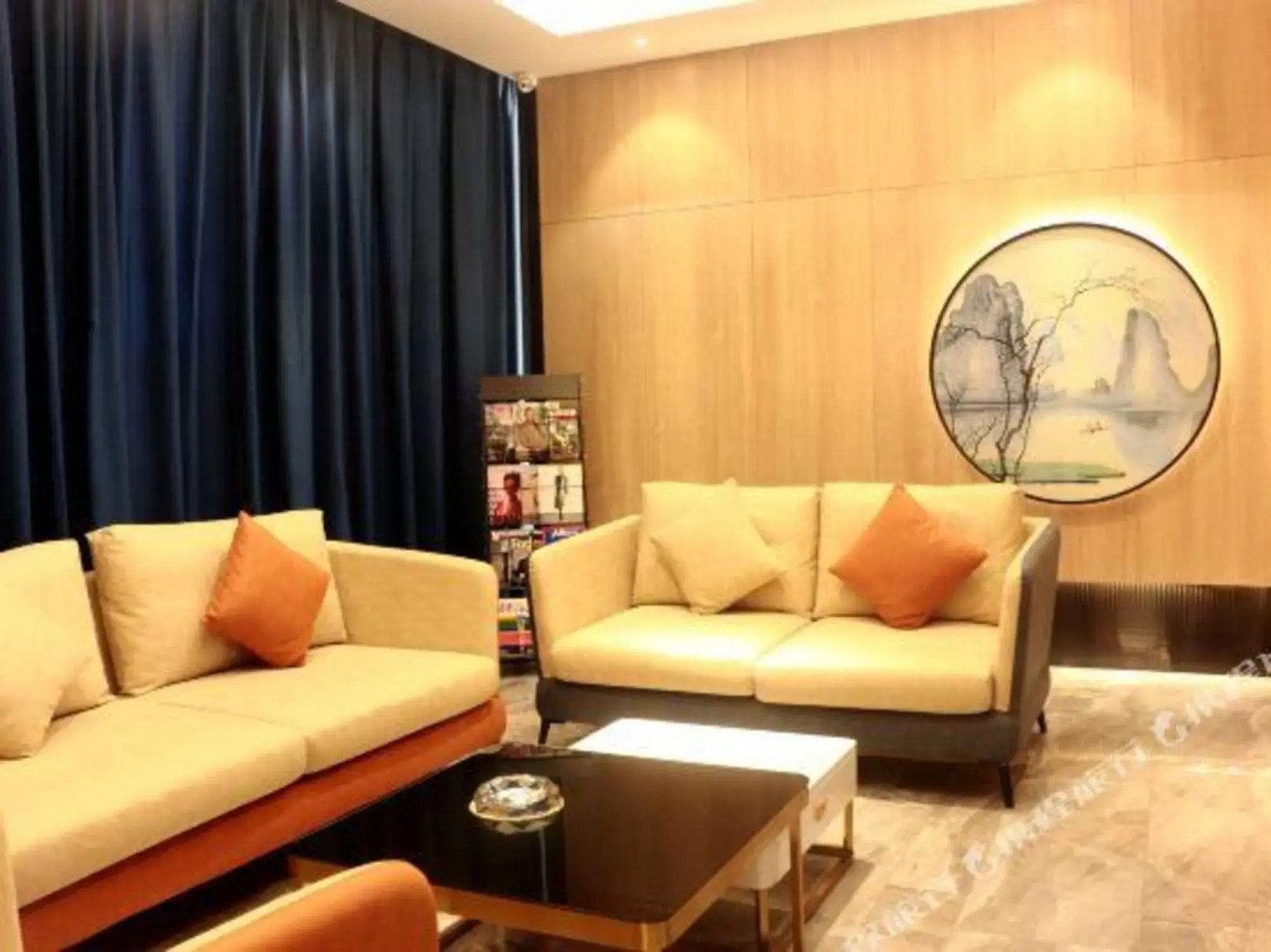 Dongfang Ruiji Zunxuan Hotel