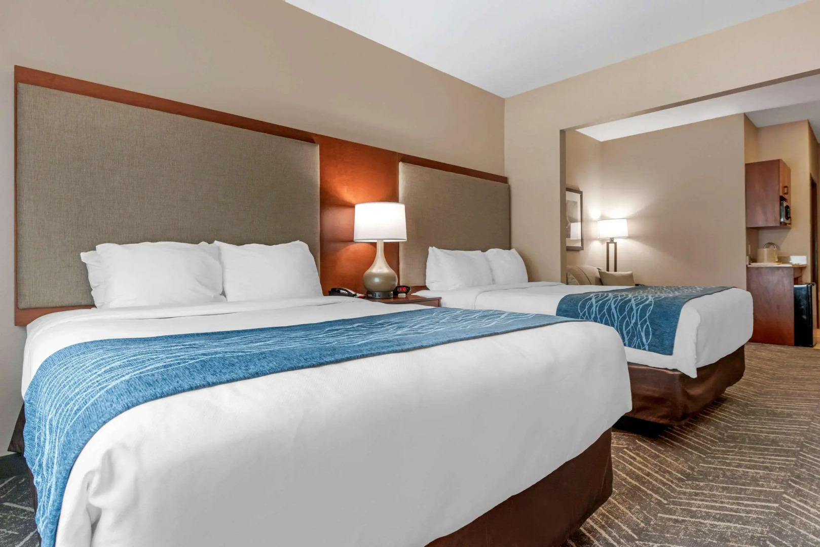 Comfort Inn & Suites Mountain Iron and Virginia