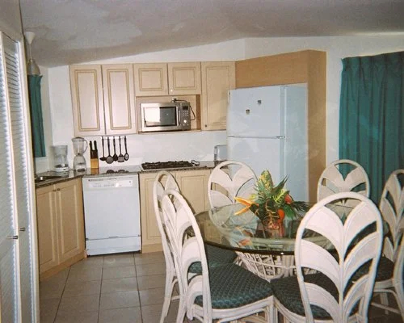 GEOHoliday @ Guana Bay Beach Villas, Phillipsburg, St Maarten Dutch Caribbean
