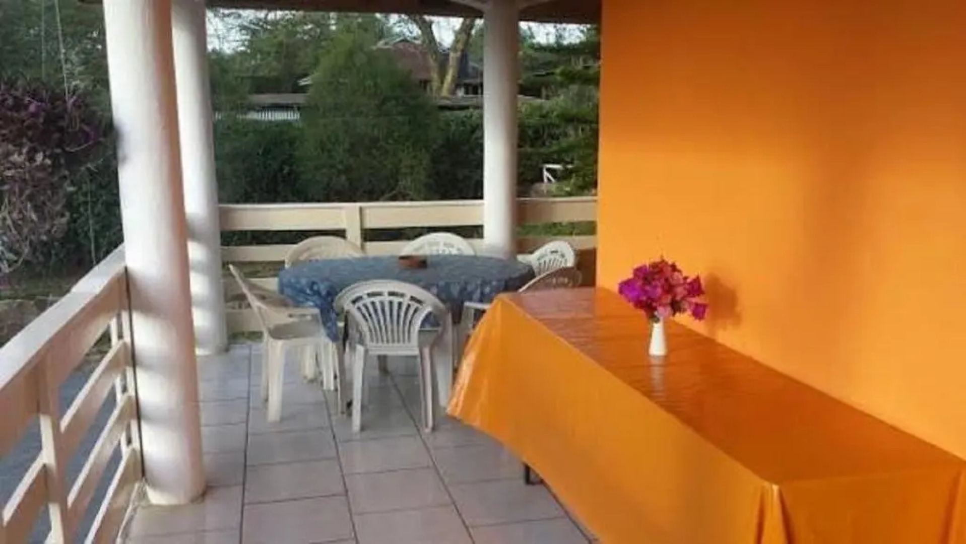 Villa -Guesthousejane & Apartments