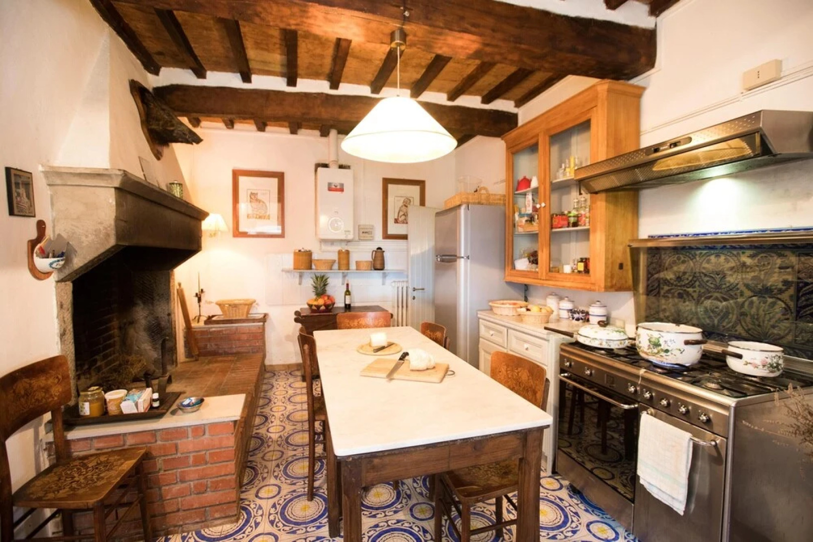 Villa With 7 Bedrooms in Castelnuovo, With Private Pool, Terrace and Wifi