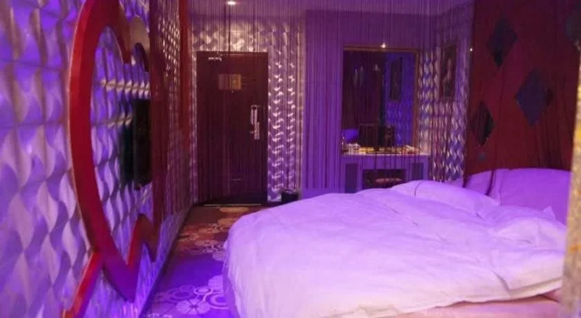 Jiujiang Yifeng Hotel