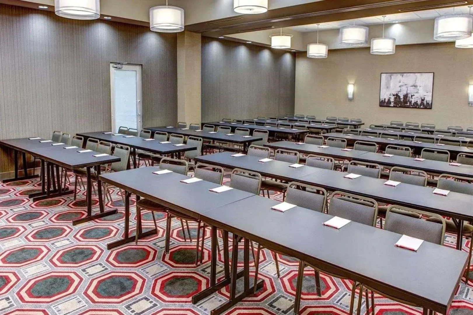 Cambria Hotel White Plains - Downtown