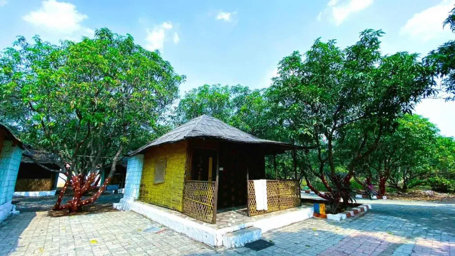Wilderness Camp 200mtr from Devaliya Park