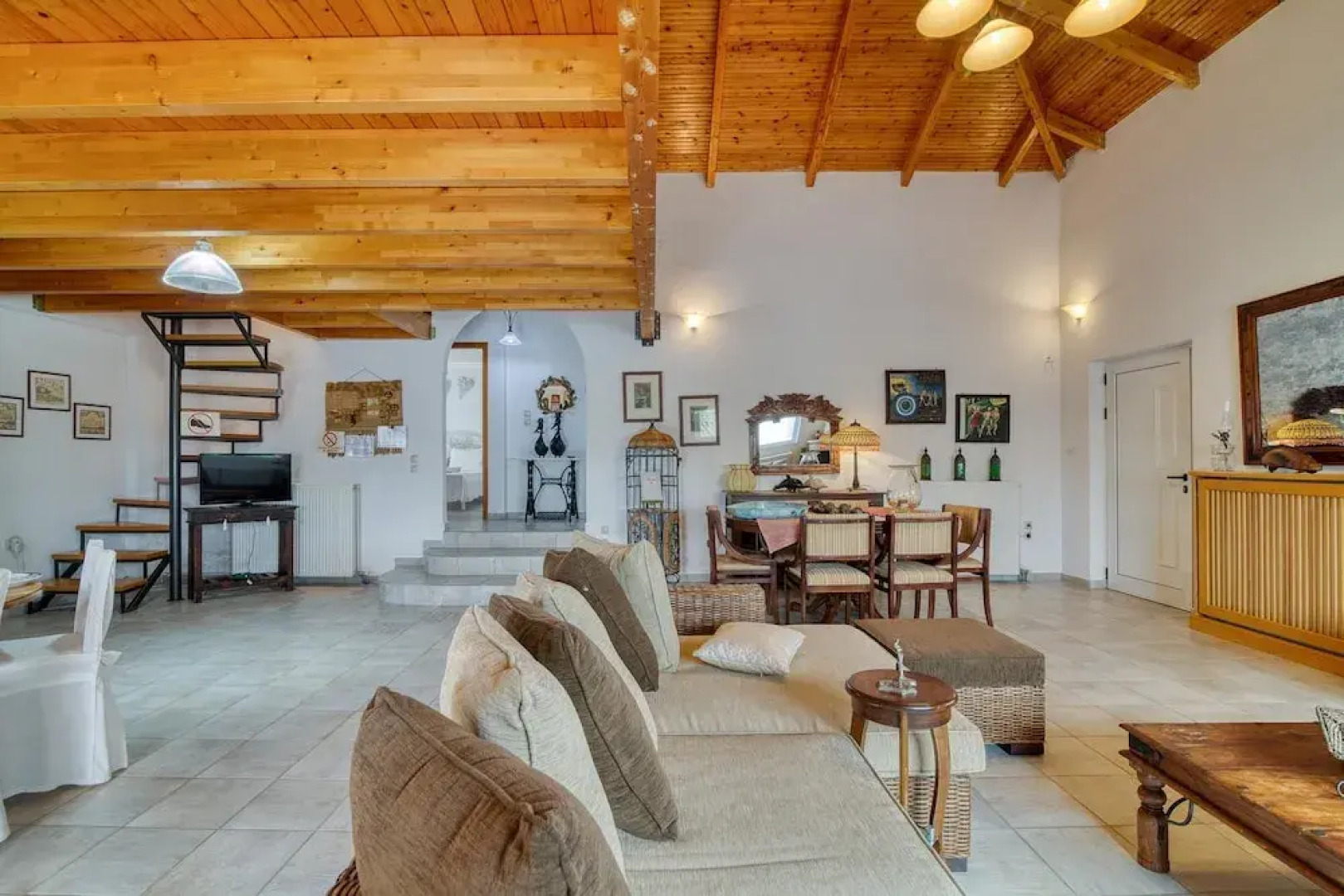 Villa John Dimeon With Private Pool