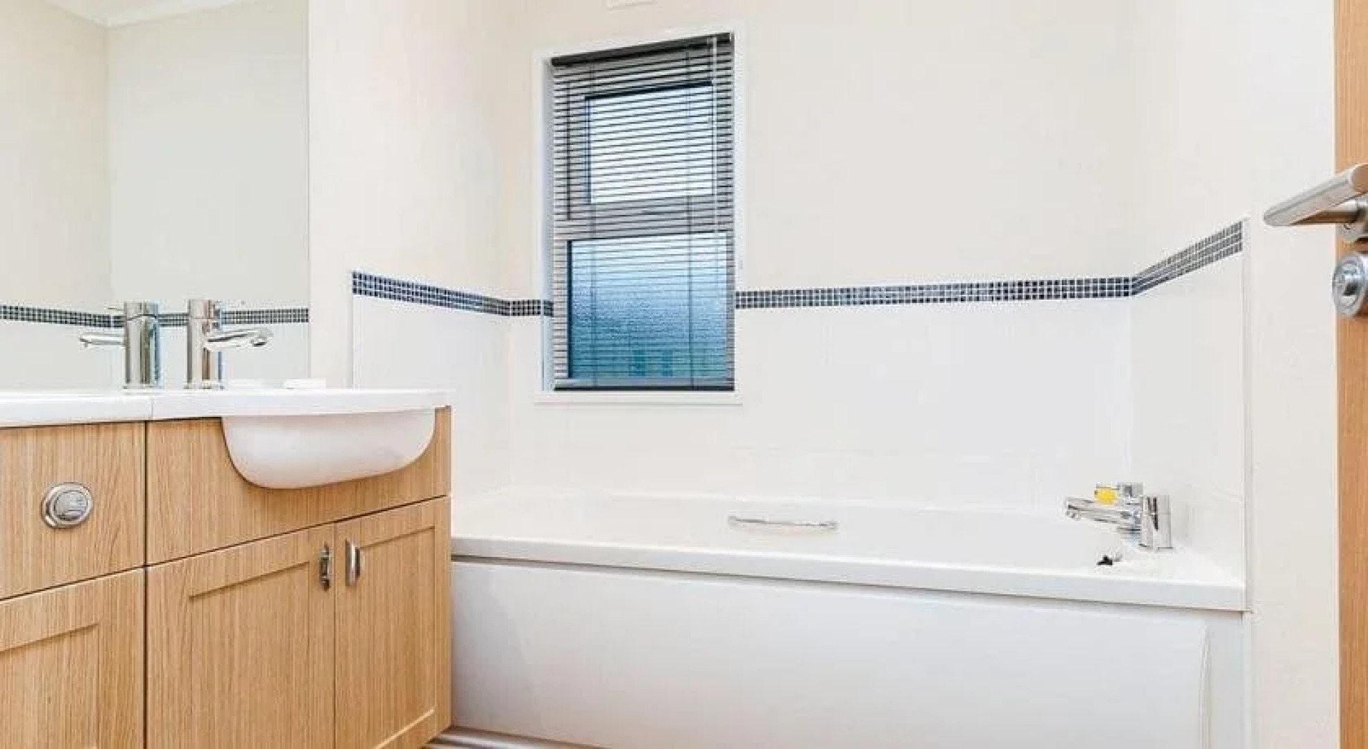 Cheddar Woods Resort and Spa