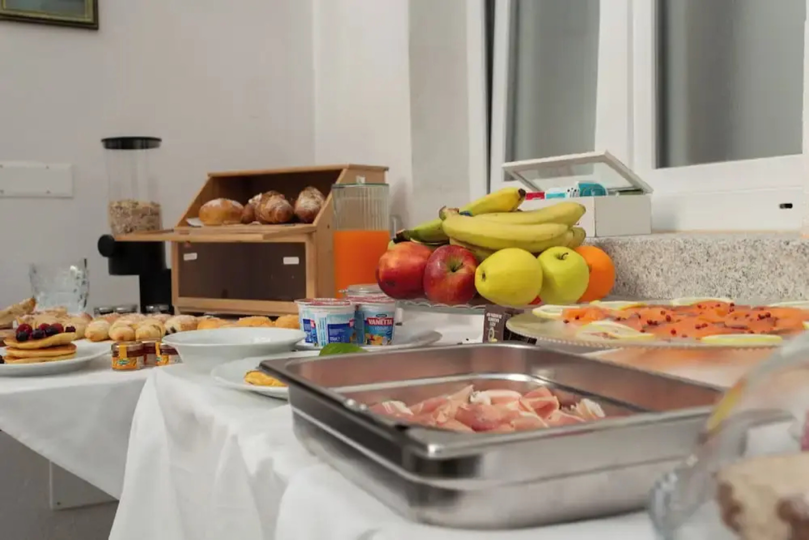 Alexander House Hotel