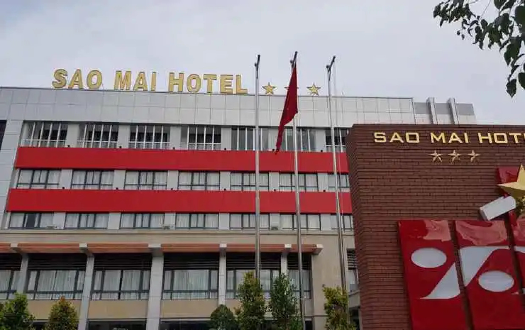 Khách San Sao Mai