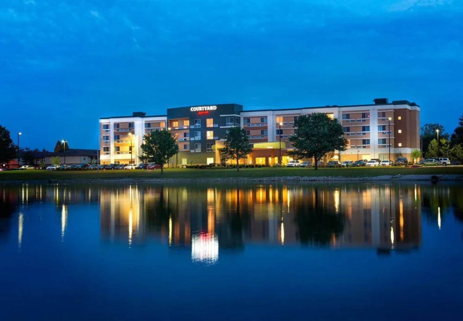 Courtyard Evansville East