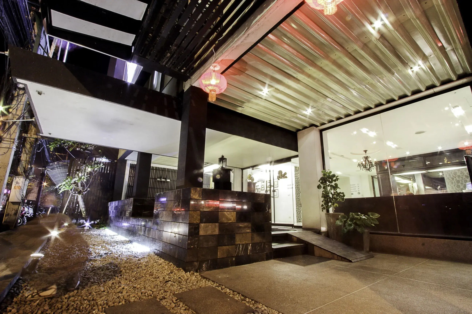 The Ratchathani Hotel