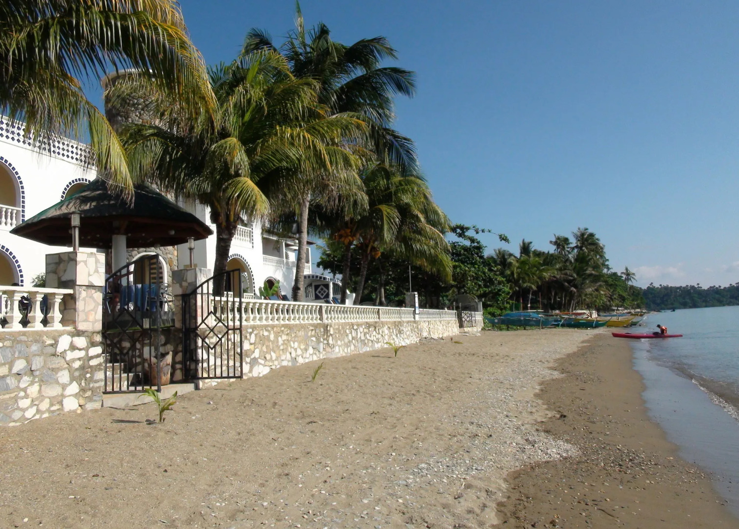 Squares Beachside Apartments