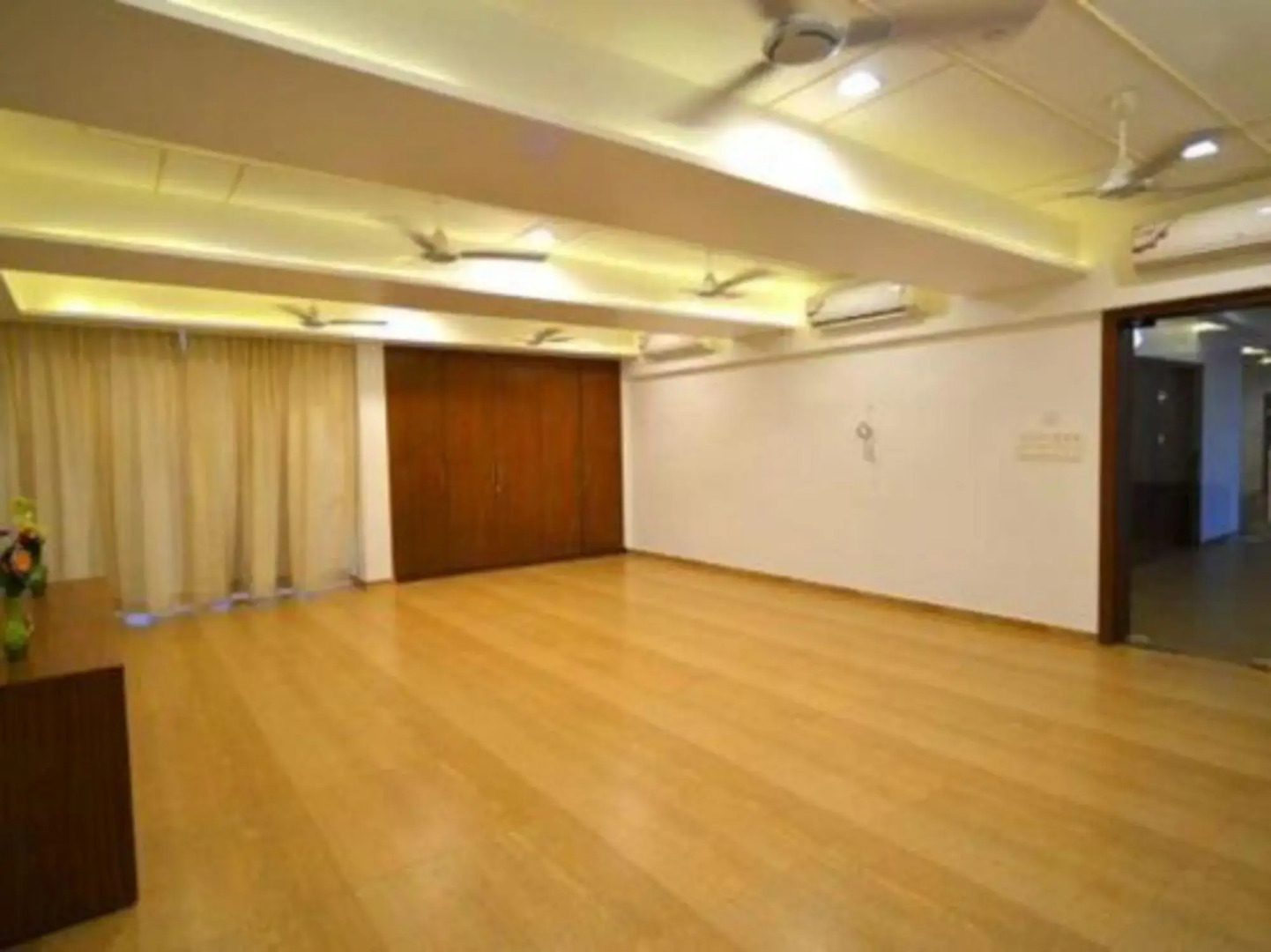 The Grand Imperial Hotel