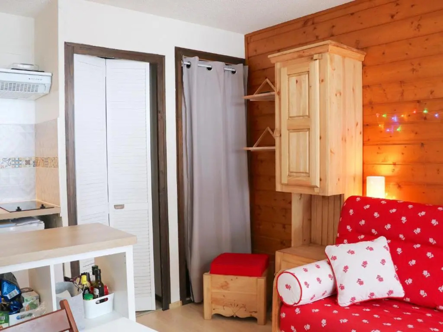 Studio Bernex, 1 pièce, 4 personnes - FR-1-498-71