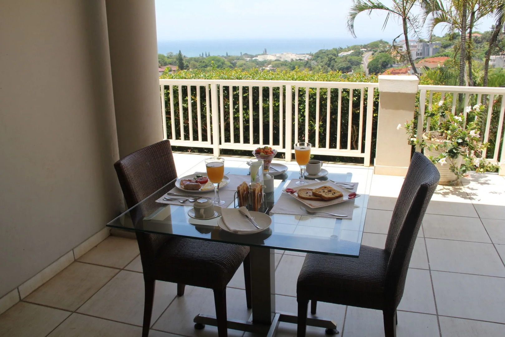 Seaview Manor Exquisite Bed & Breakfast