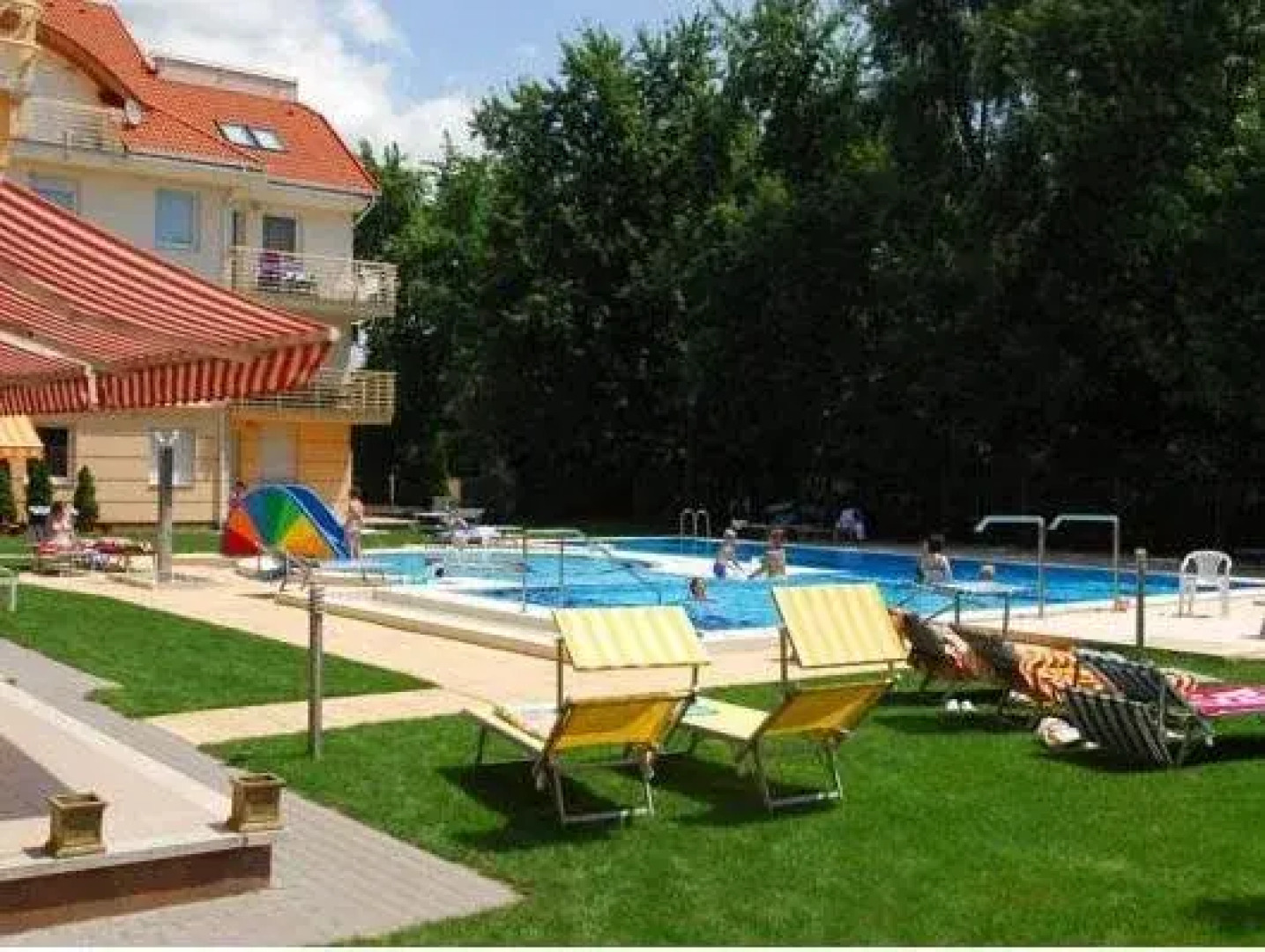 Panorama Wellness Apartman Hotel