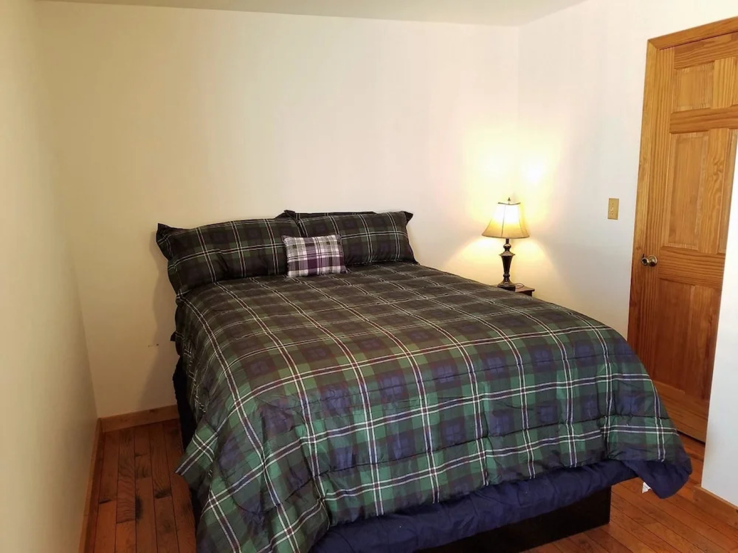 The Shuck- Christophers Riverside Cabin