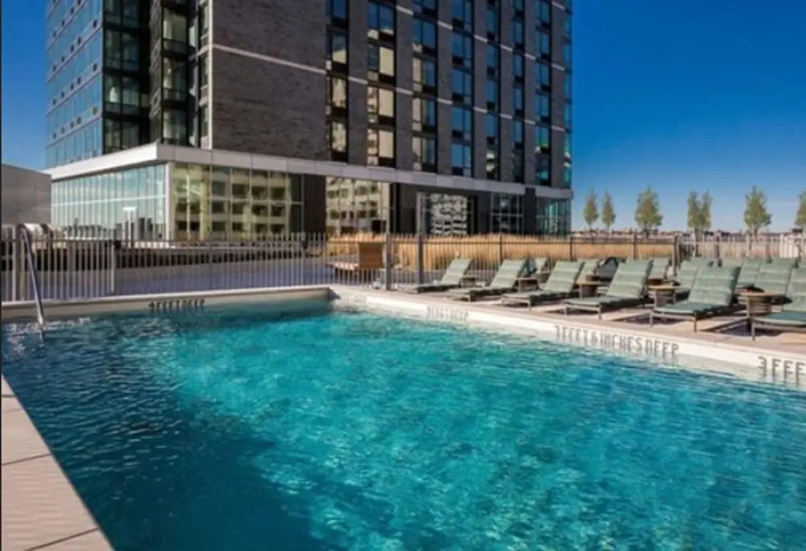 Dream Home Luxury Suites